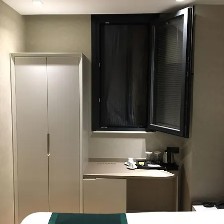 Costera Κωνσταντινούπολη